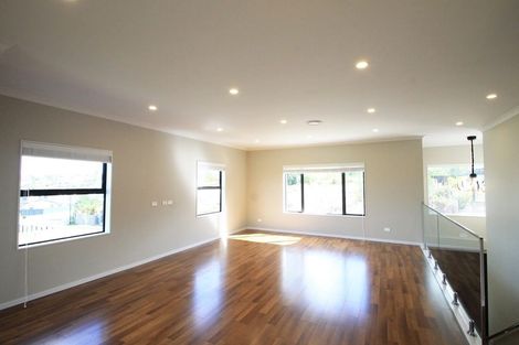 Photo of property in 14 Vazey Way, Hobsonville, Auckland, 0618