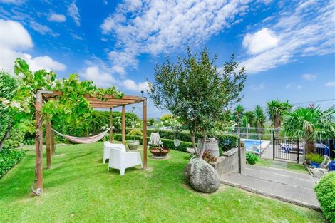 Photo of property in 11 Kotare Street, Waikanae, 5036