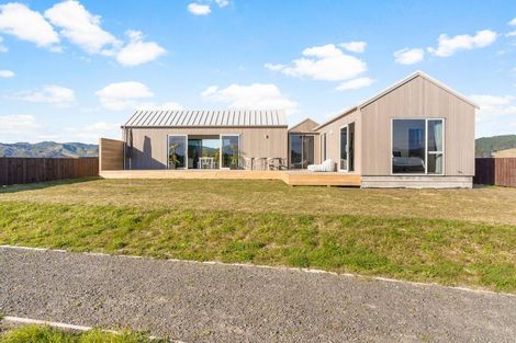 Photo of property in 218 Hamiora Street, Matarangi, 3592