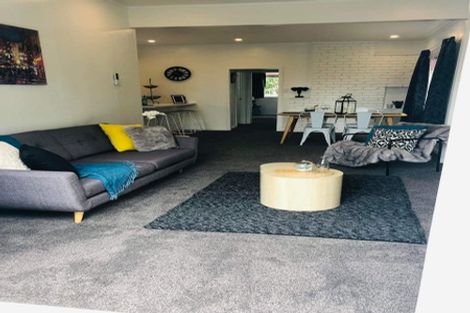 Photo of property in 329 Kihikihi Road, Te Awamutu, 3800