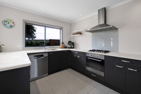 Photo of property in 5a James Drive, Bell Block, New Plymouth, 4312
