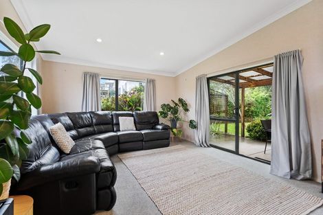 Photo of property in 9 Glover Place, Onerahi, Whangarei, 0110