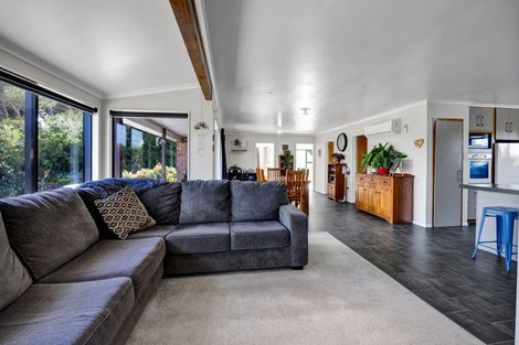 Photo of property in 14 Normanby Road, Normanby, Hawera, 4675