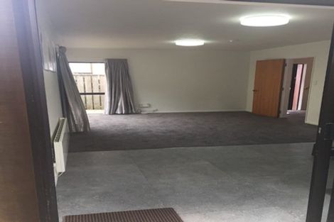 Photo of property in 21f4 Rotoiti Street, Johnsonville, Wellington, 6037