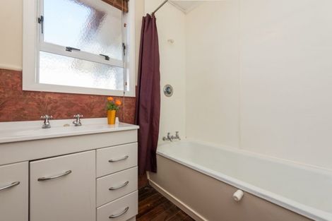 Photo of property in 8 Kauri Street, Stoke, Nelson, 7011