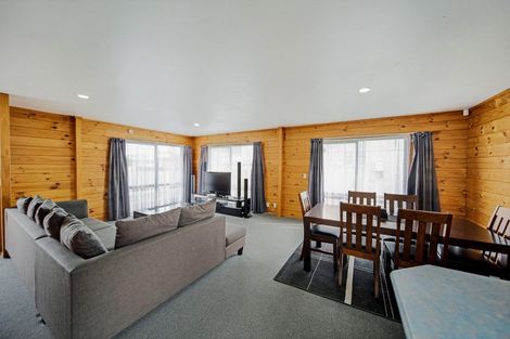 Photo of property in 32a Cargill Street, Papakura, 2110