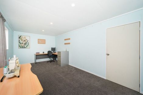 Photo of property in 14 Pitama Road, Awapuni, Palmerston North, 4412