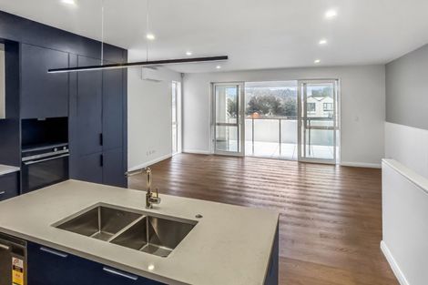 Photo of property in 10 Yellow Pear Lane, Karaka, 2578