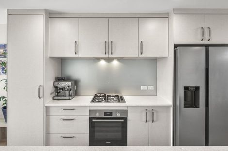 Photo of property in 10 Seafarer Crescent, Stanmore Bay, Whangaparaoa, 0932