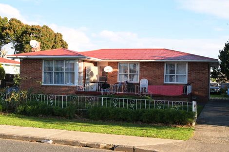 Photo of property in 24 James Street, Mangere East, Auckland, 2024