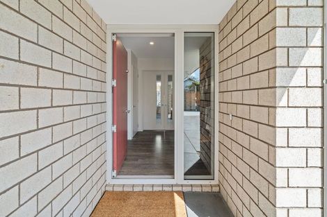 Photo of property in 49 Trafalgar Street, St Albans, Christchurch, 8014