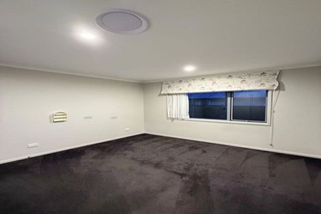 Photo of property in 98 Ridgedale Road, Silverdale, 0932