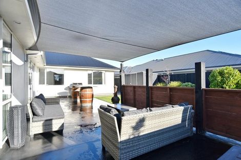 Photo of property in 7 Highgate Drive, Rangiora, 7400