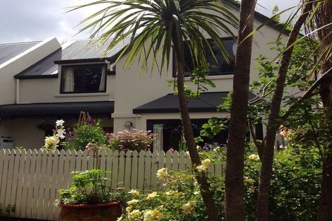 Photo of property in 33b Nairn Street, Mount Cook, Wellington, 6011