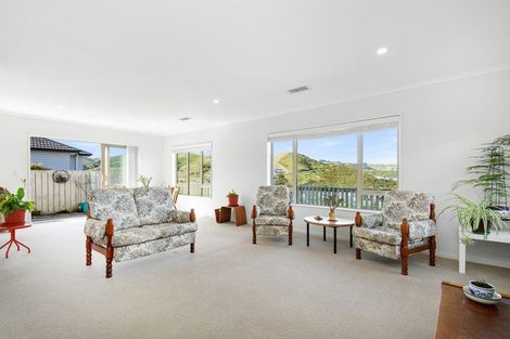 Photo of property in 60 Mauldeth Terrace, Churton Park, Wellington, 6037