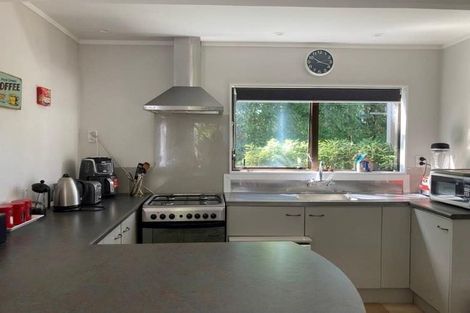 Photo of property in 66unit Robinson Avenue, Holdens Bay, Rotorua, 3010