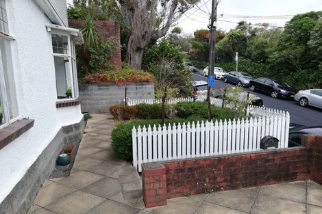Photo of property in 83 Bolton Street, Kelburn, Wellington, 6012