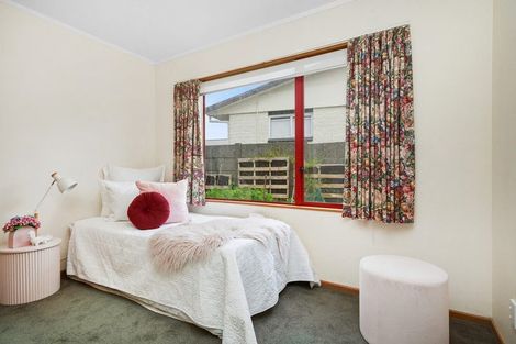 Photo of property in 58 Cypress Drive, Maungaraki, Lower Hutt, 5010