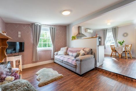 Photo of property in 136 Talbot Street, Geraldine, 7930