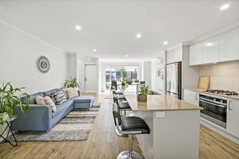 Photo of property in 1106/8 Lakewood Court, Manukau, Auckland, 2104