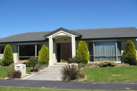 Photo of property in 3 Sharnbrook Lane, Casebrook, Christchurch, 8051