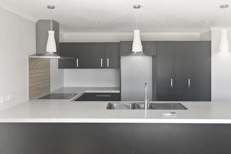 Photo of property in 4 Macdonald Heights, Feilding, 4702