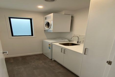 Photo of property in 422 Ohiro Road, Brooklyn, Wellington, 6021