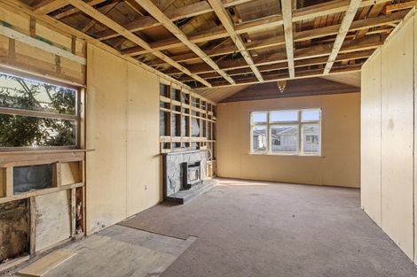 Photo of property in 12 Jessie Street, Petone, Lower Hutt, 5012