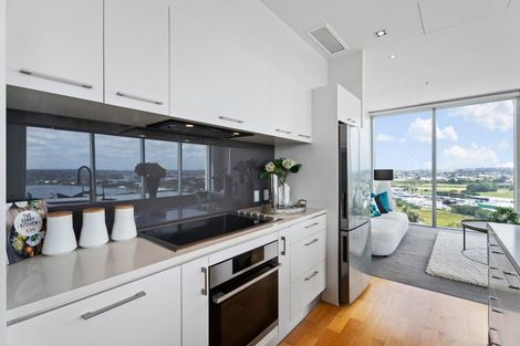 Photo of property in Sentinel Apartments, 1904/3 Northcroft Street, Takapuna, Auckland, 0622