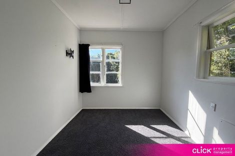 Photo of property in 3 Edinburgh Street, Green Island, Dunedin, 9018