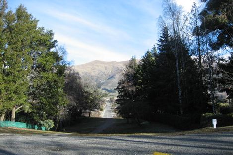 Photo of property in 23 Chalmers Street, Wanaka, 9305