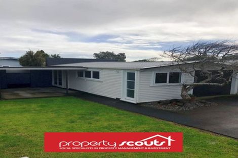 Photo of property in 76 Gloria Avenue, Te Atatu Peninsula, Auckland, 0610