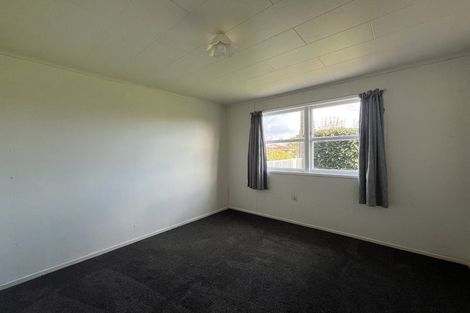 Photo of property in 21 Manu Crescent, Upper Vogeltown, New Plymouth, 4310