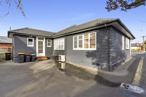 Photo of property in 128 Wilsons Road, Saint Martins, Christchurch, 8022