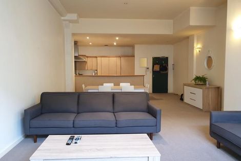 Photo of property in 37u2 Majoribanks Street, Mount Victoria, Wellington, 6011