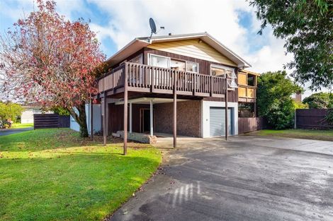 Photo of property in 11 Pamela Place, New Lynn, Auckland, 0600