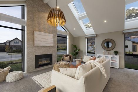 Photo of property in 41 Jack Hanley Drive, Jacks Point, Queenstown, 9371