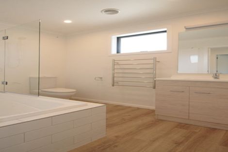 Photo of property in 34a&b Stratford Drive, Mount Pisa, Cromwell, 9383