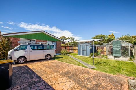 Photo of property in 70 Toorak Avenue, Avonhead, Christchurch, 8042