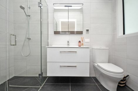 Photo of property in 8 Bellamont Street, Kumeu, 0810