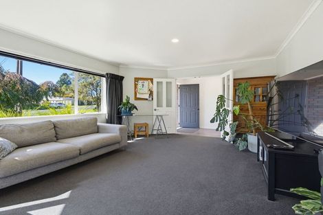 Photo of property in 27 Basley Road, Owhata, Rotorua, 3010