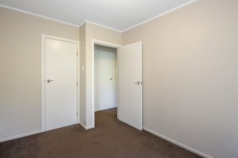 Photo of property in 10f3 Petherick Crescent, Johnsonville, Wellington, 6037