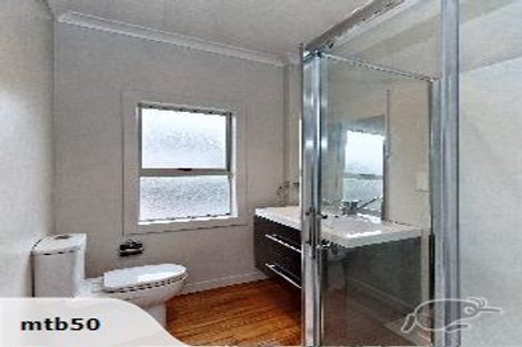 Photo of property in 179 Waimumu Road, Massey, Auckland, 0614