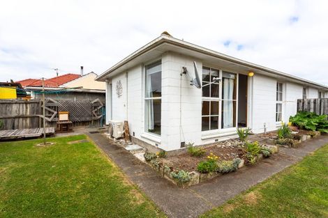 Photo of property in 3/110 Olliviers Road, Phillipstown, Christchurch, 8011