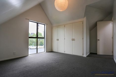 Photo of property in 4 Montana Avenue, Ilam, Christchurch, 8041