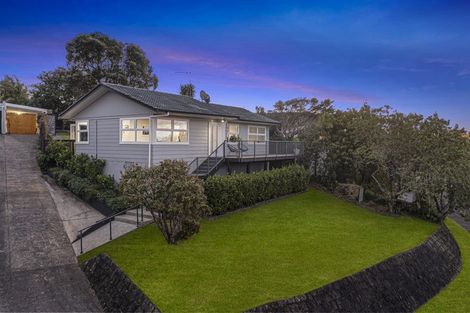 Photo of property in 56 Kia Ora Road, Beach Haven, Auckland, 0626