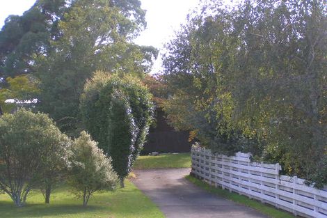 Photo of property in 73 Merriefield Avenue, Forrest Hill, Auckland, 0620