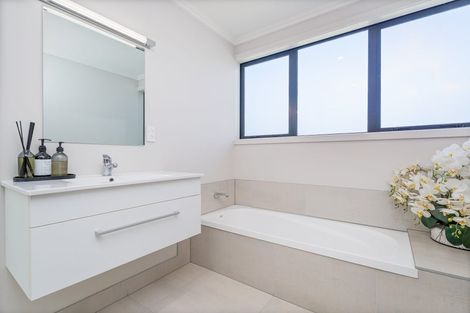 Photo of property in 10 Voyager Place, Cooks Beach, Whitianga, 3591