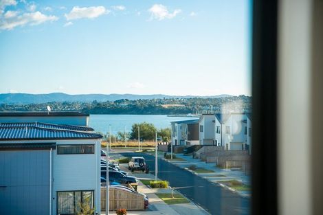 Photo of property in 3/10 Scott Road, Hobsonville, Auckland, 0616