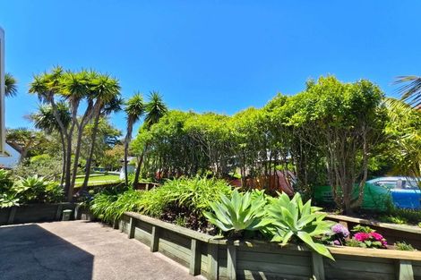 Photo of property in 4 Lynngate Place, Hillcrest, Auckland, 0627
